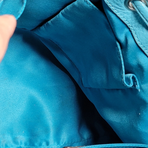 EUC Coach leather Crossbody Bucket bag - Picture 16 of 16